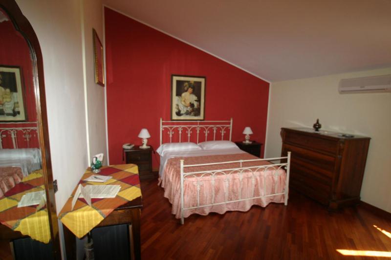 Tavernola - Locanda Di Campagna Battipaglia Bagian luar foto