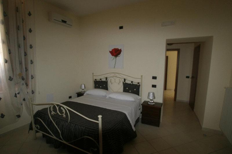 Tavernola - Locanda Di Campagna Battipaglia Bagian luar foto