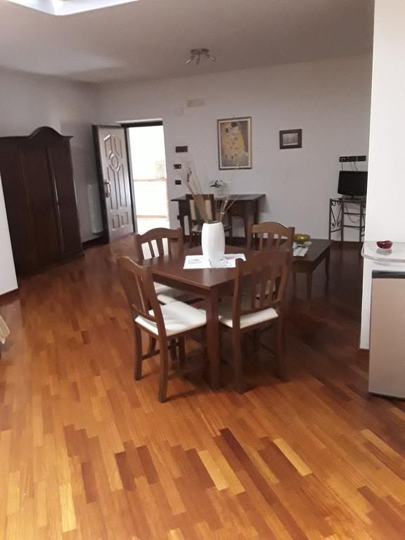Tavernola - Locanda Di Campagna Battipaglia Bagian luar foto