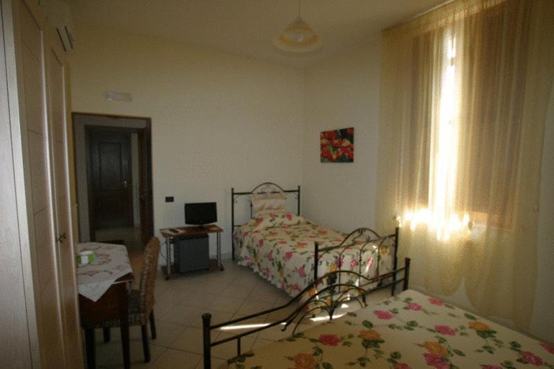 Tavernola - Locanda Di Campagna Battipaglia Bagian luar foto
