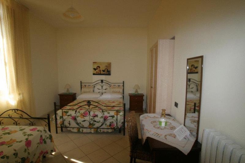 Tavernola - Locanda Di Campagna Battipaglia Ruang foto
